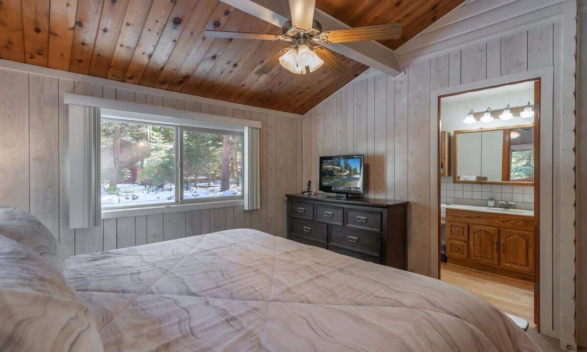 Photo of Bathroom in Carnelian Bay