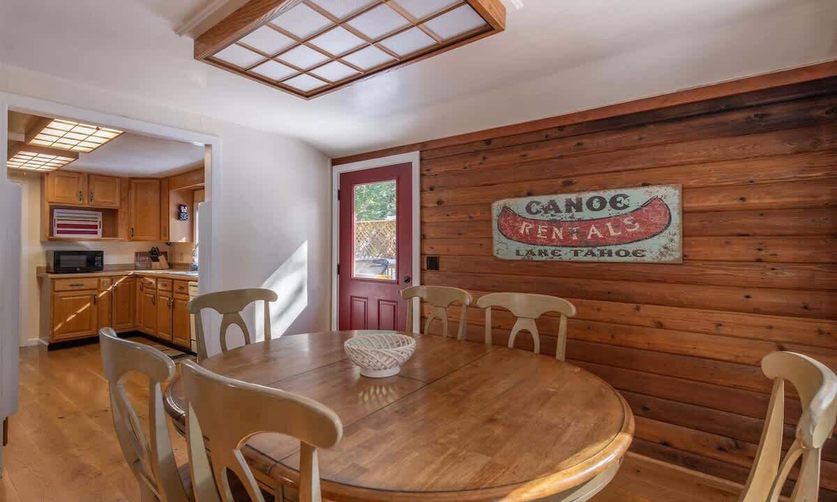 Photo of Bedroom in Carnelian Bay