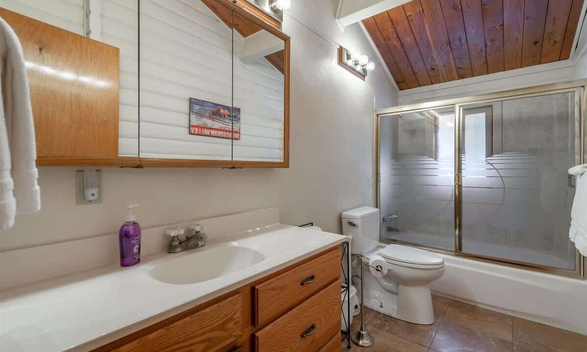 Photo of Bathroom in Carnelian Bay