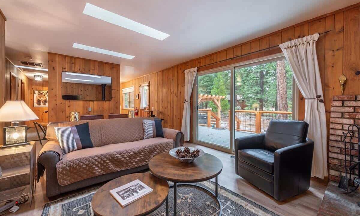 Photo of Bedroom in Carnelian Bay