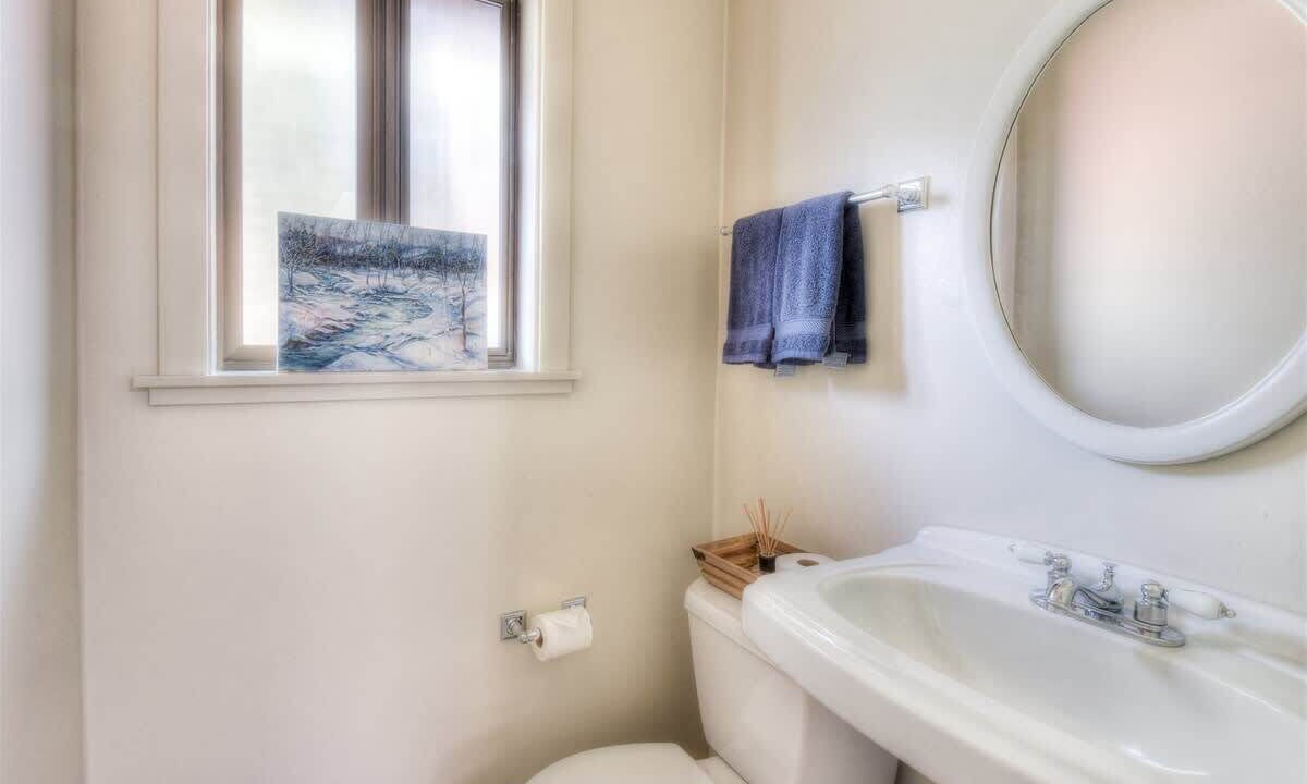 Photo of Bathroom in Carnelian Bay