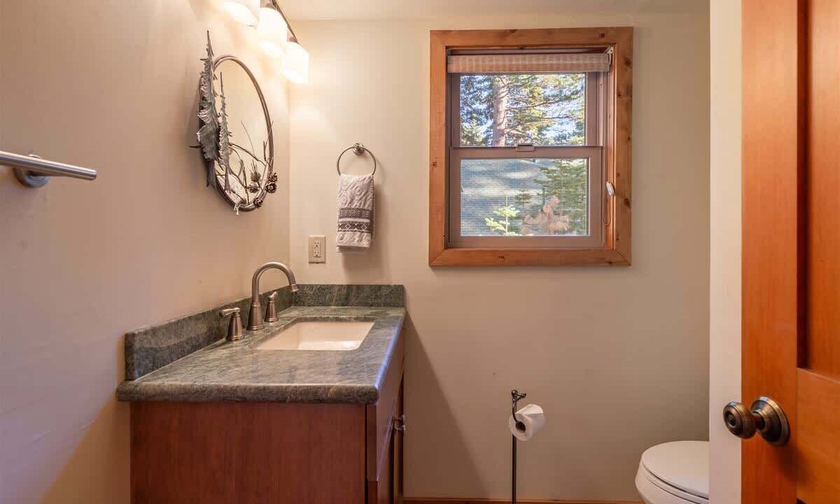 Photo of Bathroom in North Lake Tahoe