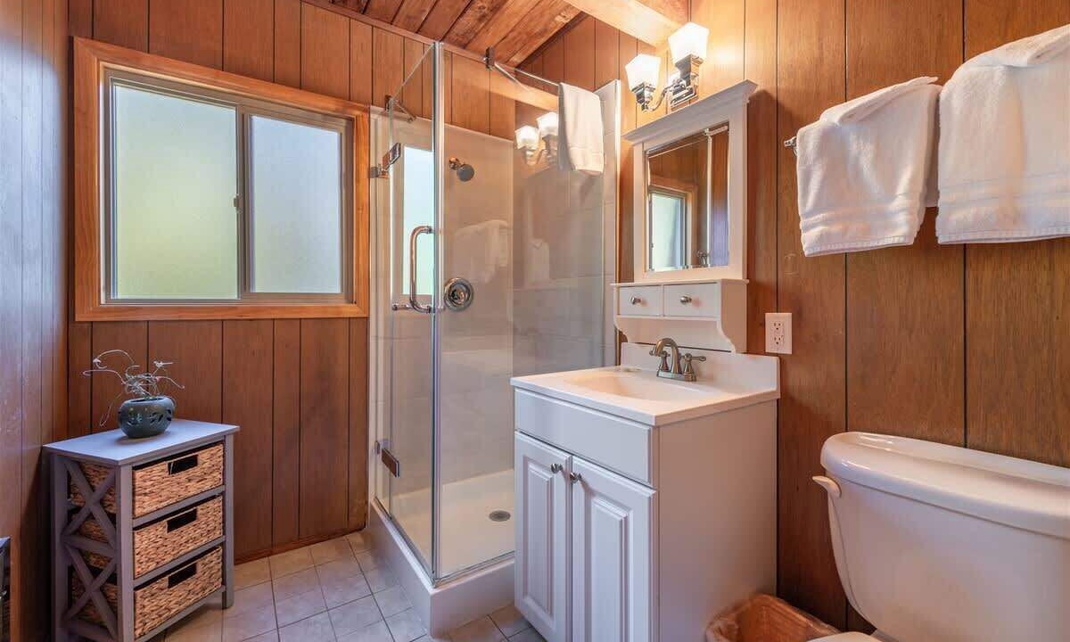 Photo of Bathroom in North Lake Tahoe