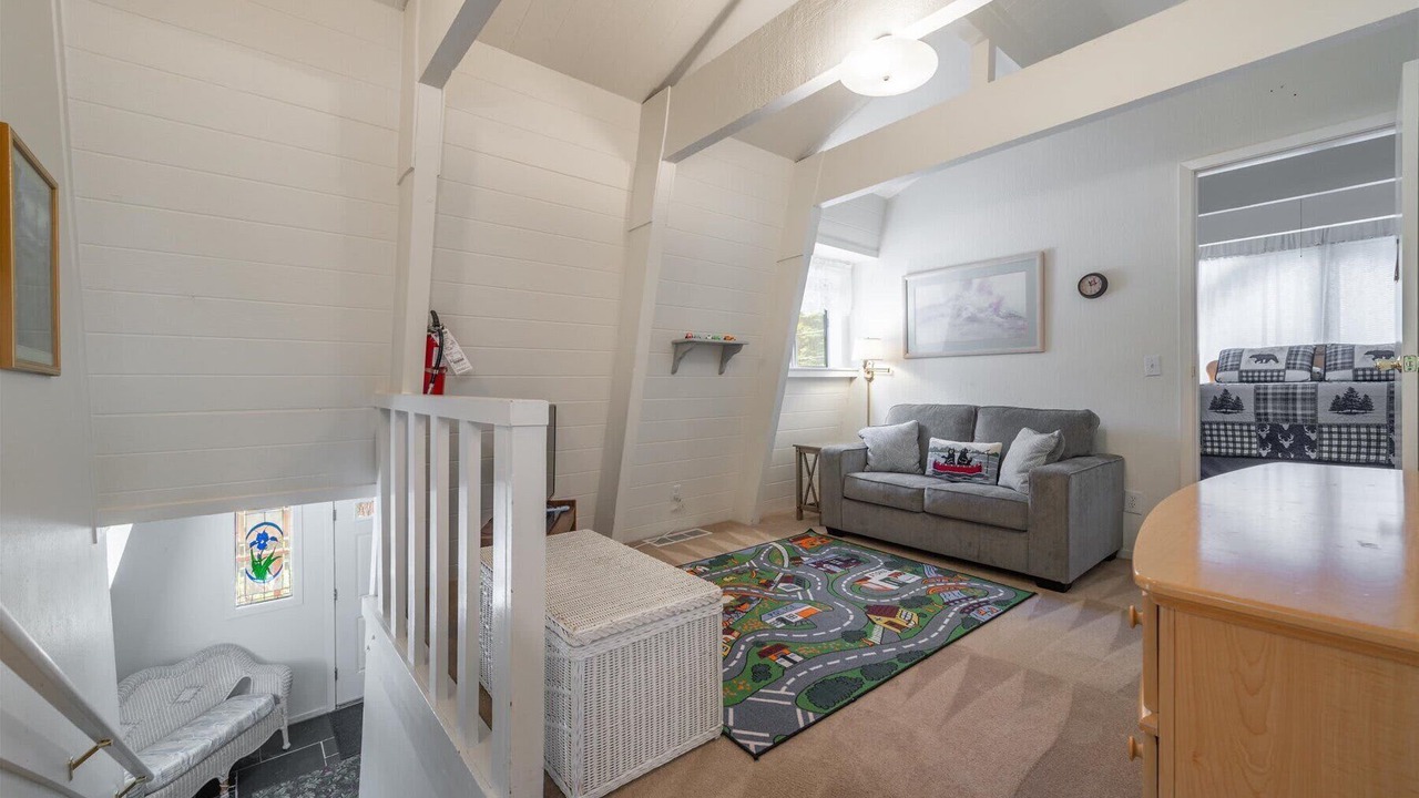 Photo of Livingroom in Carnelian Bay
