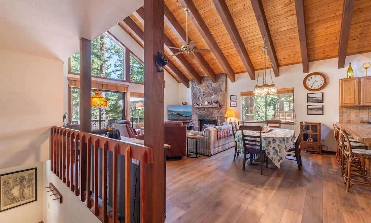 Photo of Bedroom in Carnelian Bay