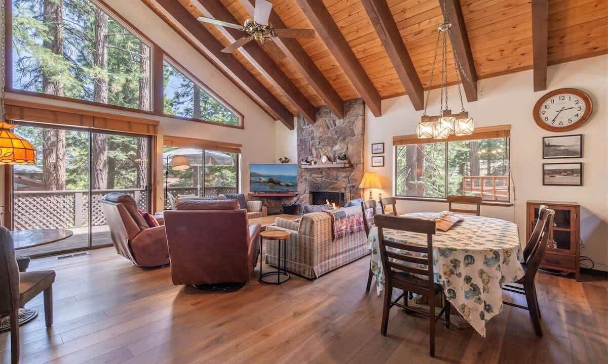 Photo of Bedroom in Carnelian Bay