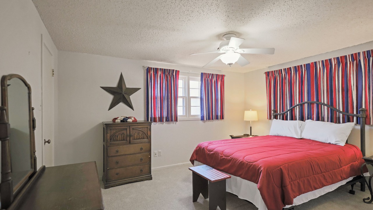 Photo of Bedroom in Lubbock