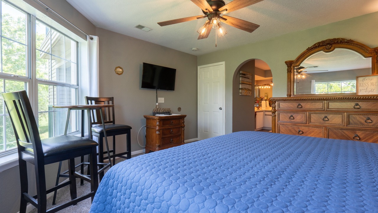 Photo of Bedroom in Branson