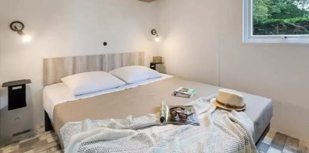 Photo of Bedroom in Saint-Julien-des-Landes