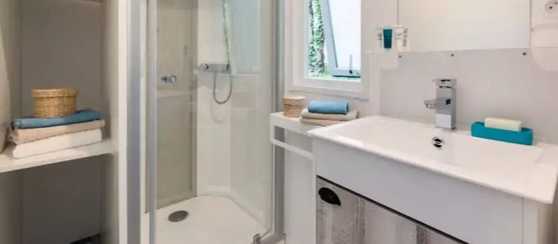 Photo of Bathroom in Saint-Julien-des-Landes