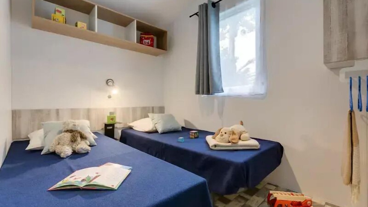 Photo of Bedroom in Saint-Julien-des-Landes