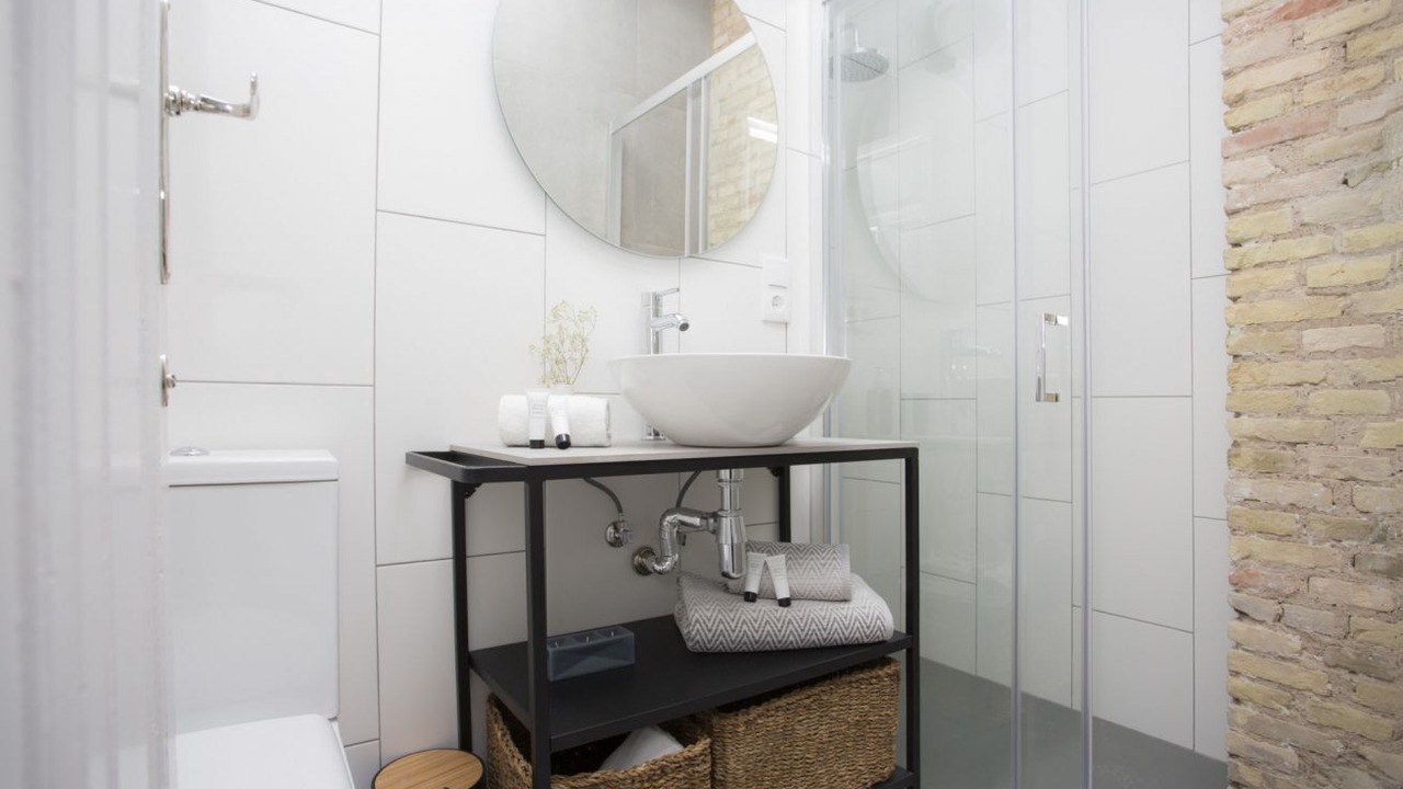 Photo of Bathroom in Ruzafa