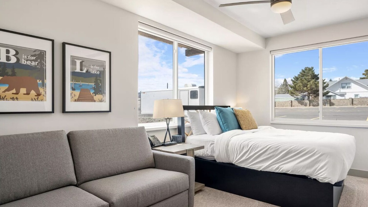 Photo of Bedroom in Garden City