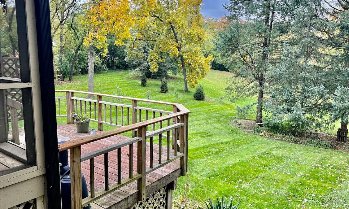 Photo of Patio Balcony in Village of Lakewood