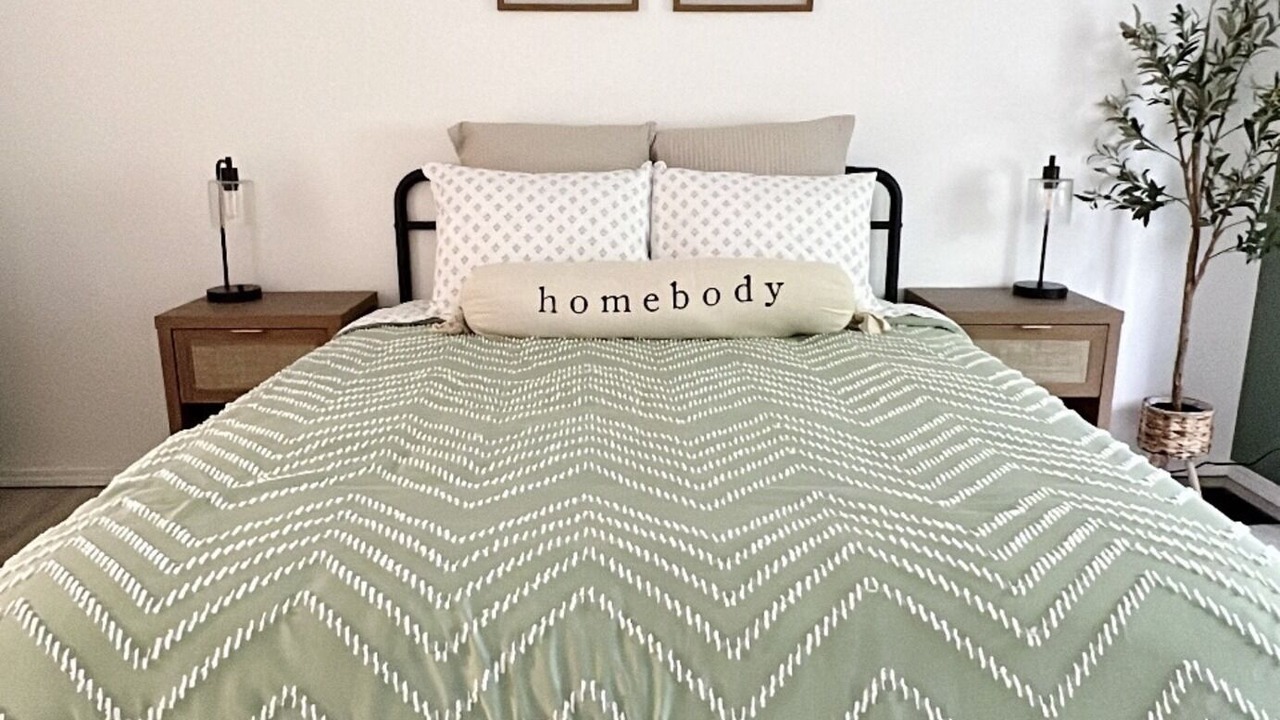 Photo of Bedroom in University Area
