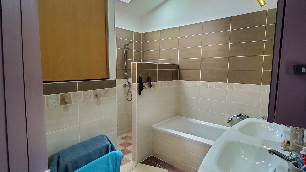Photo of Bathroom in Laurens
