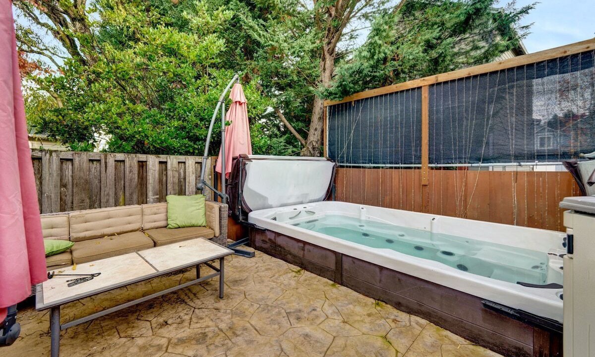 Photo of Outdoor in Bull Mountain