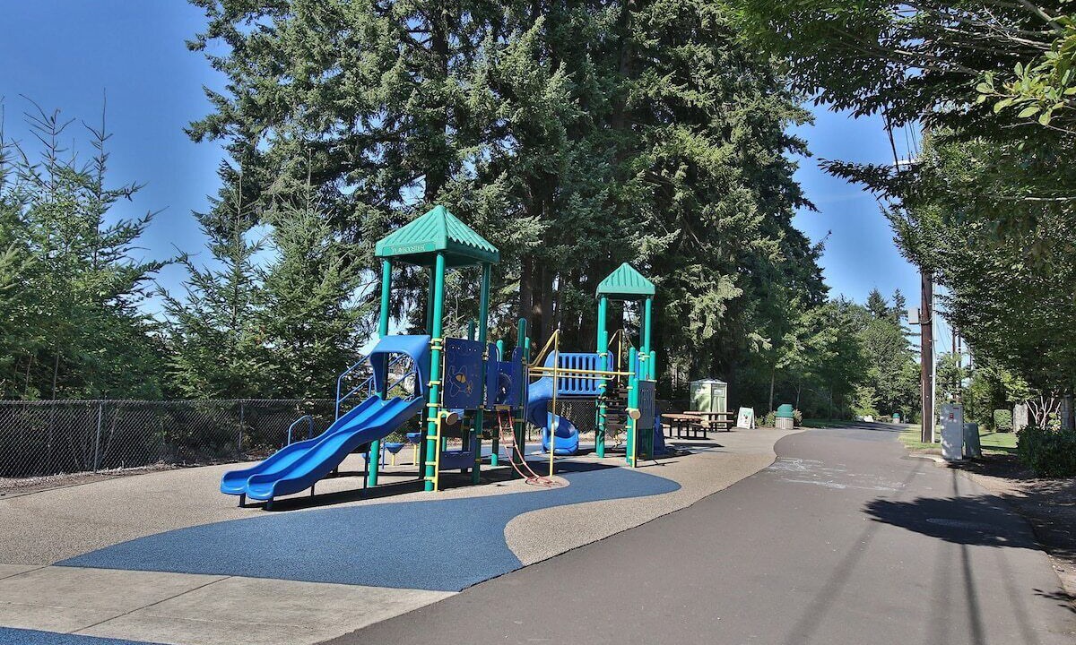 Photo of Others in Bull Mountain