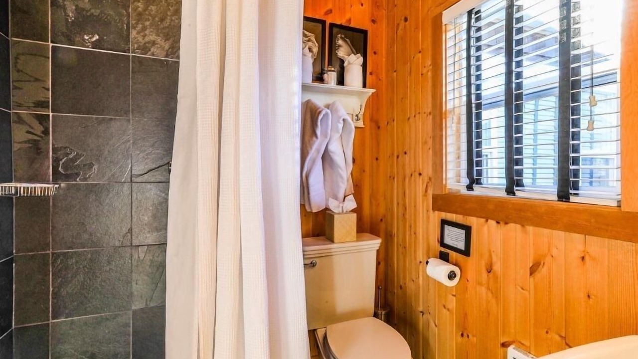 Photo of Bathroom in Arch Cape