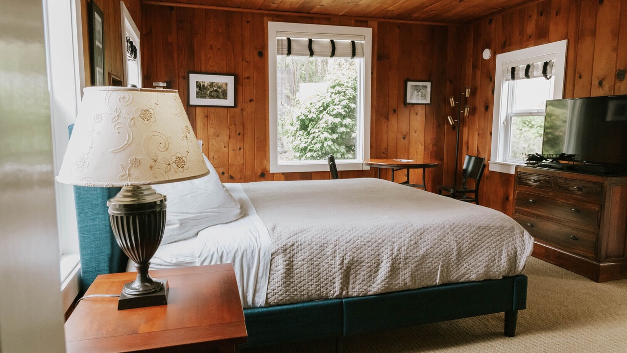 Photo of Bedroom in Arch Cape