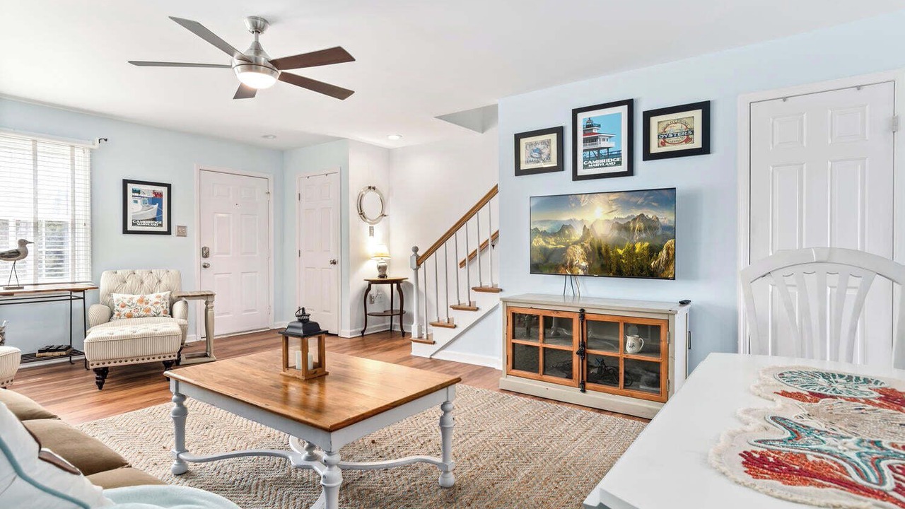 Photo of Livingroom in Cambridge