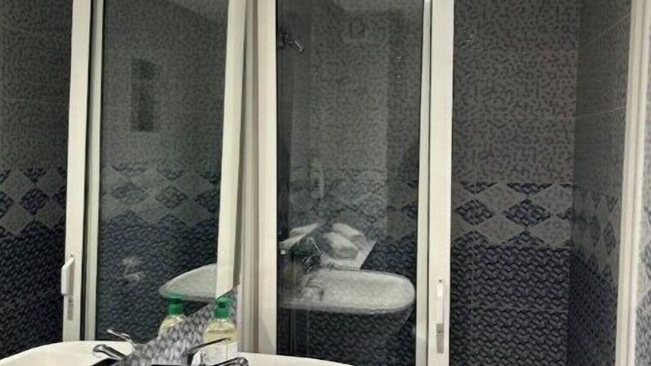 Photo of Bathroom in Midway