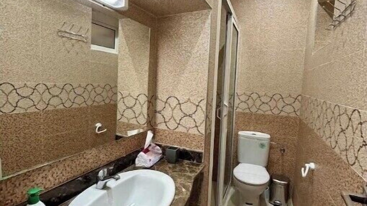 Photo of Bathroom in Midway