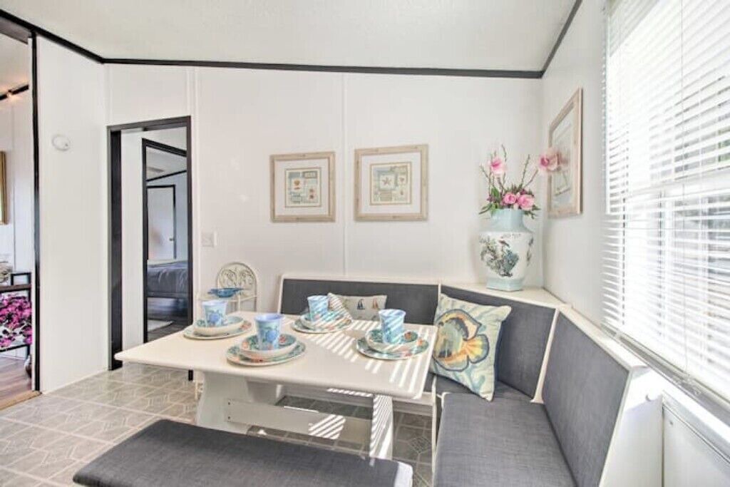 Photo of Others in Midway