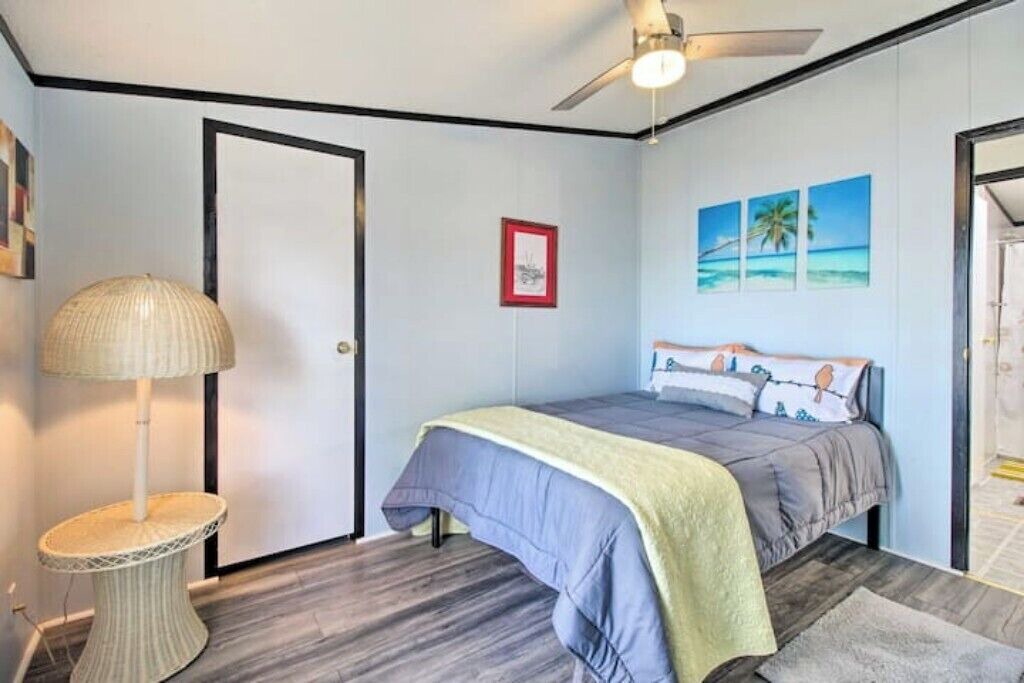 Photo of Bedroom in Midway