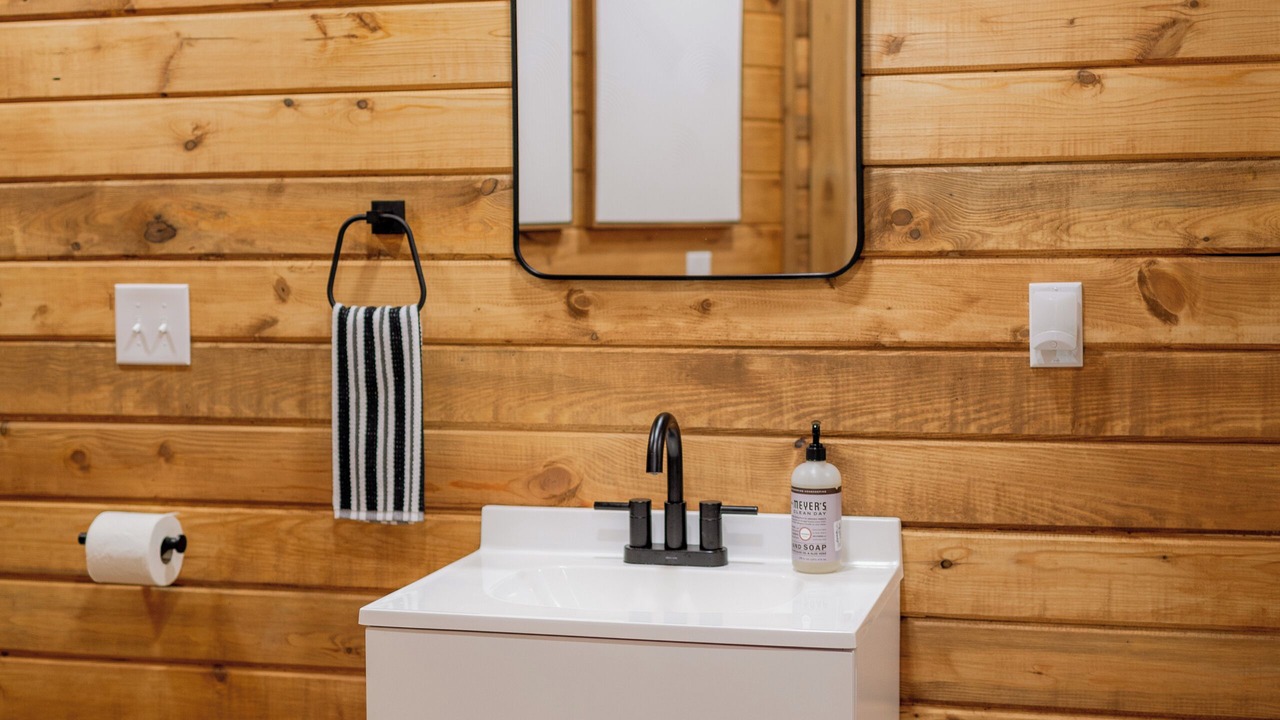 Photo of Bathroom in Dabolt
