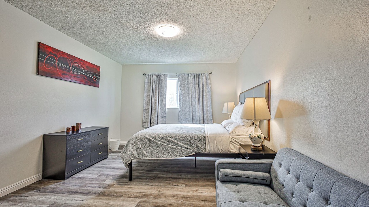 Photo of Bedroom in Chinatown