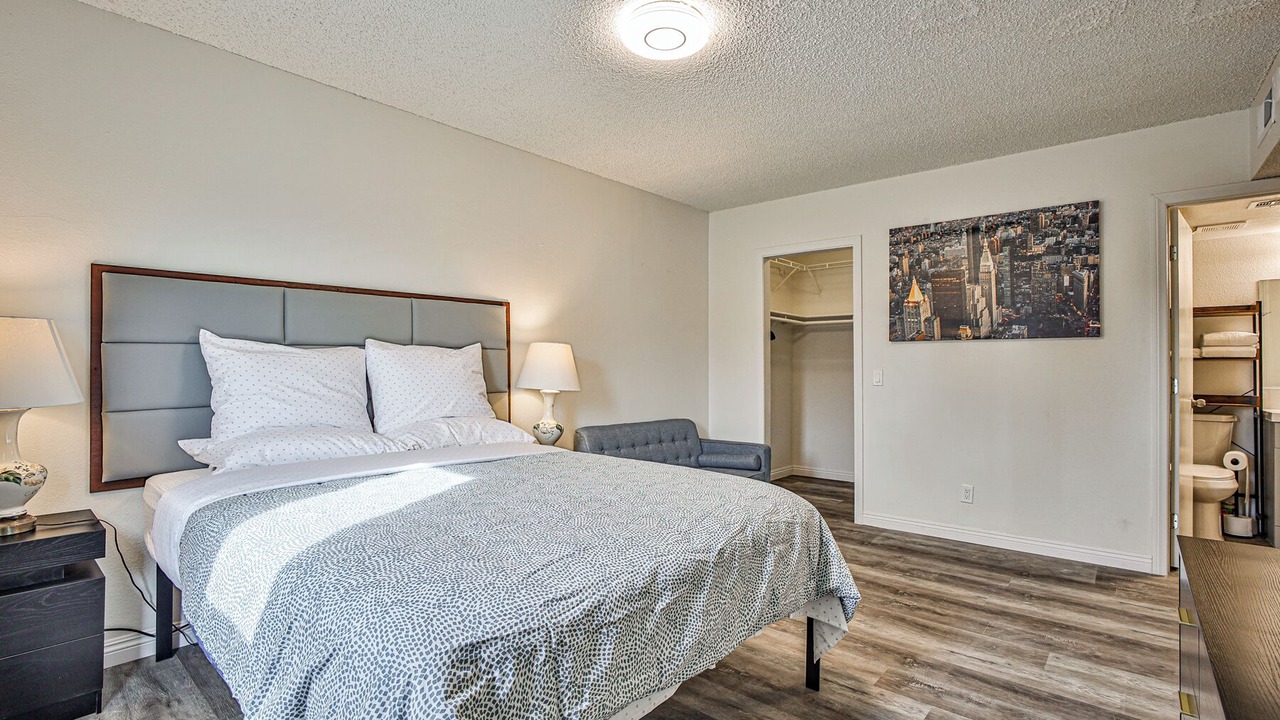 Photo of Bedroom in Chinatown