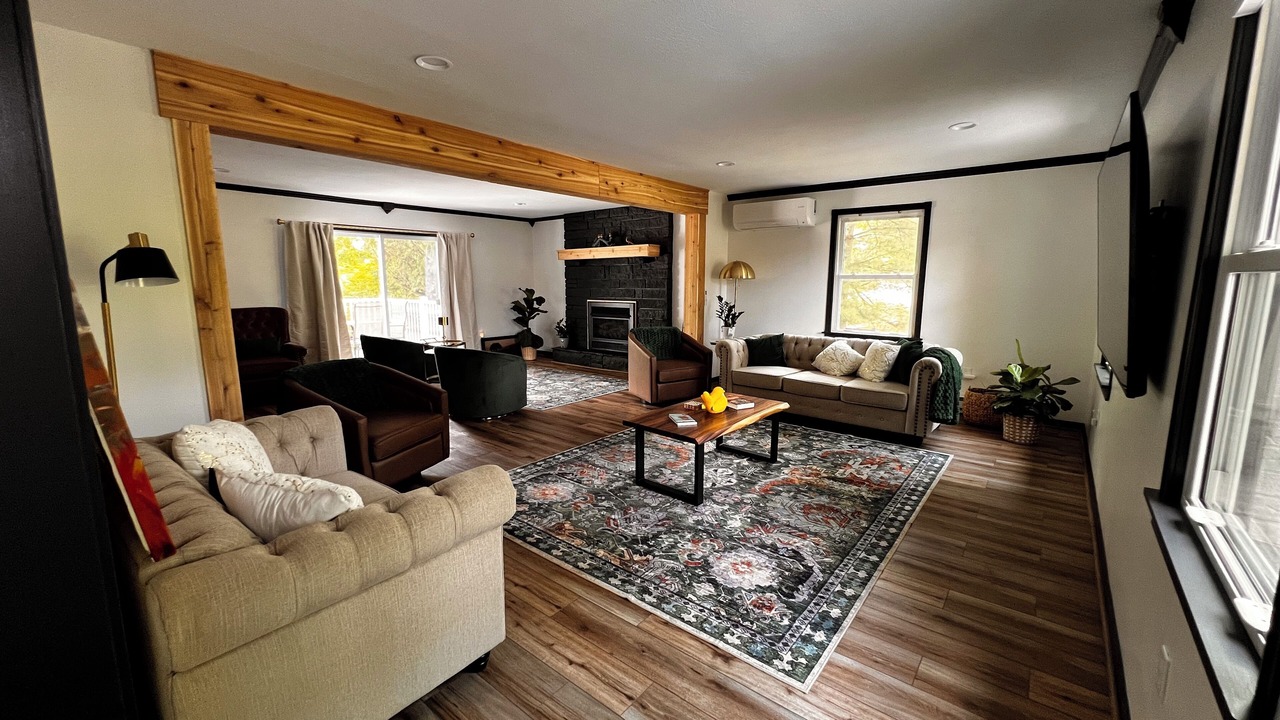 Photo of Livingroom in Farmington