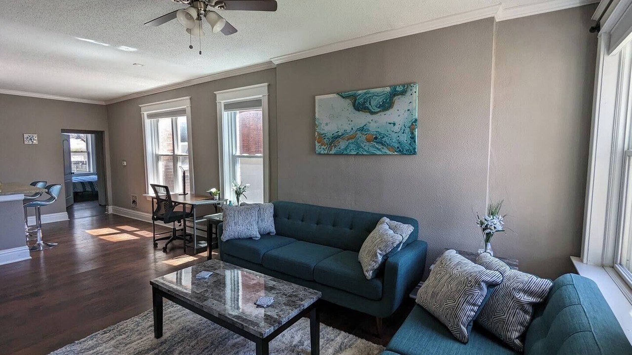 Photo of Livingroom in Tower Grove East
