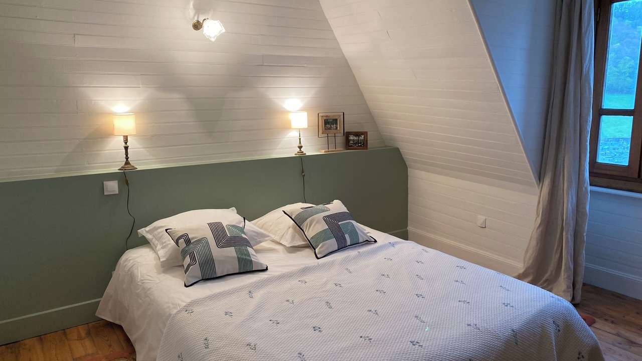 Photo of Bedroom in Malbo