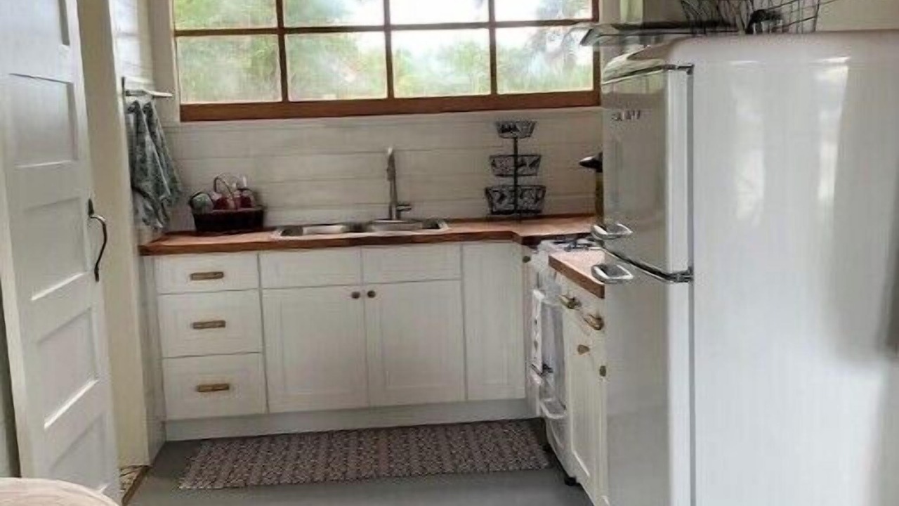 Photo of Kitchen in Midway