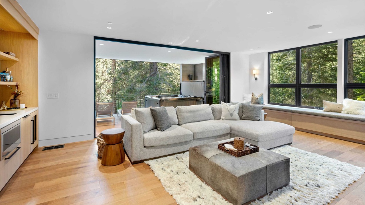 Photo of Livingroom in Olympic Valley