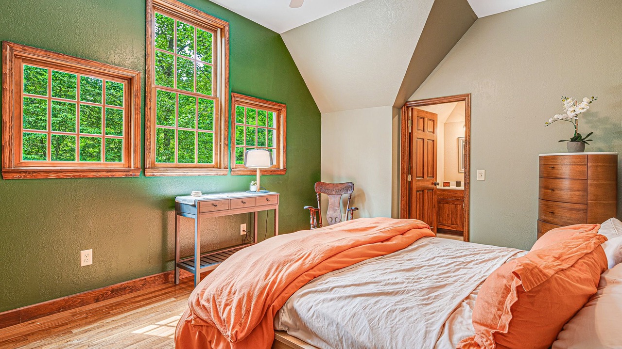 Photo of Bedroom in Almond