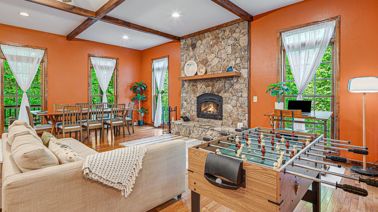 Photo of Livingroom in Almond