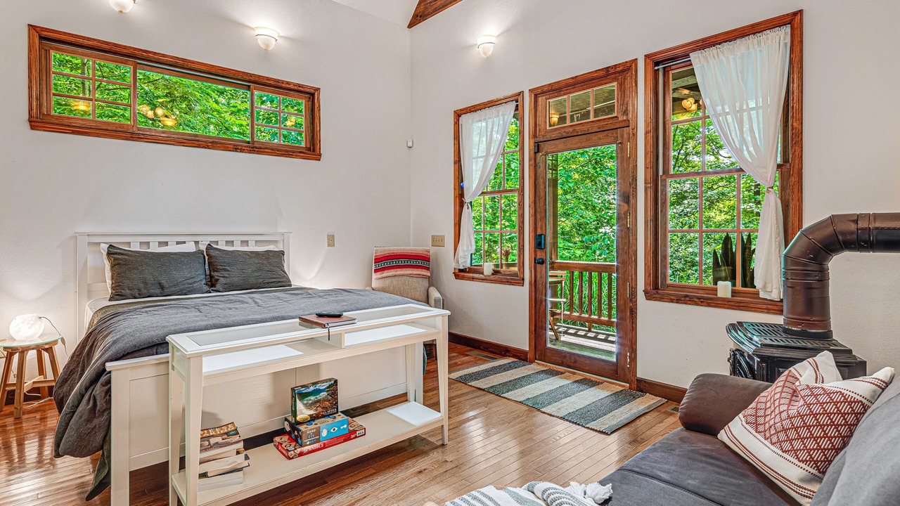 Photo of Bedroom in Almond
