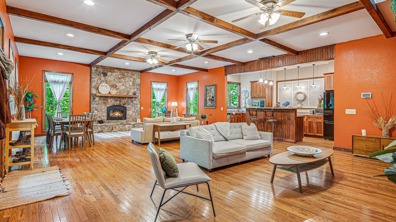 Photo of Livingroom in Almond