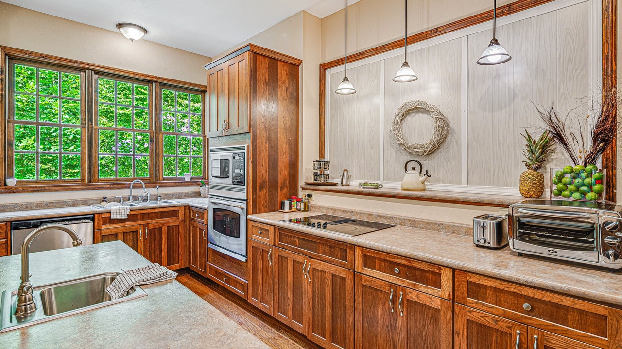 Photo of Kitchen in Almond