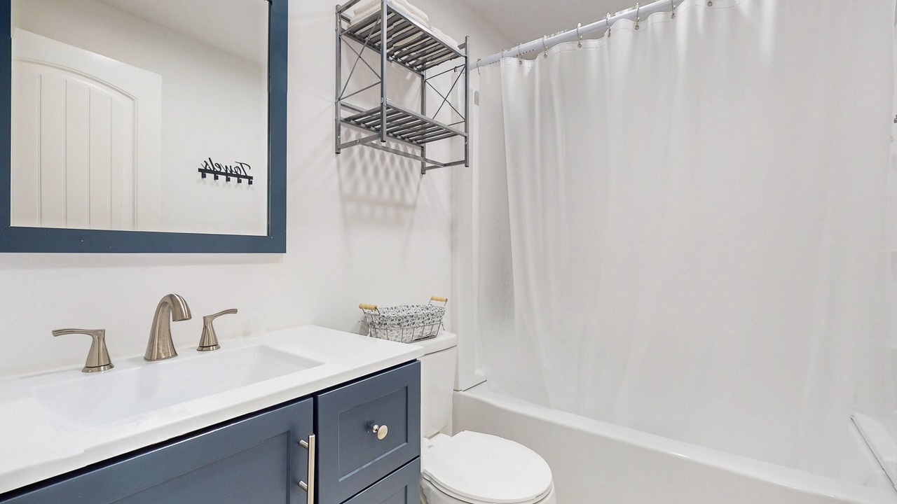Photo of Bathroom in Hillister