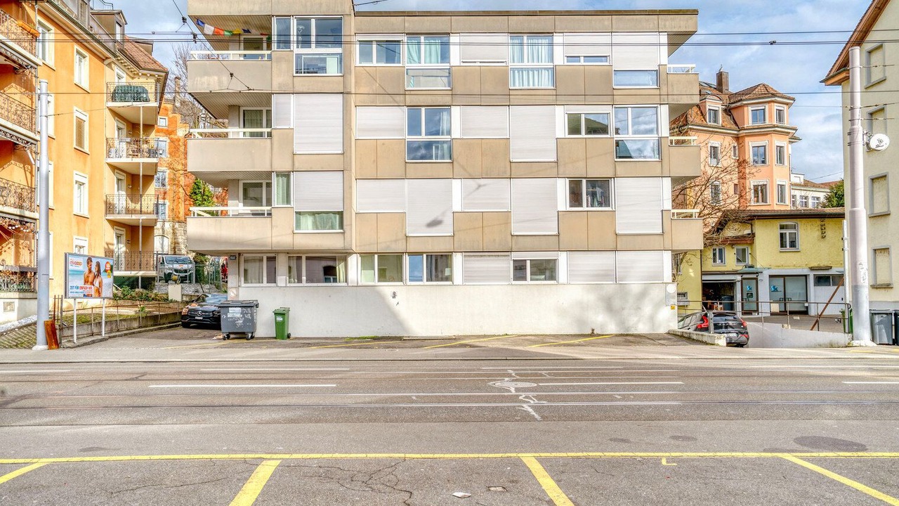 Photo of Outdoor in District 6