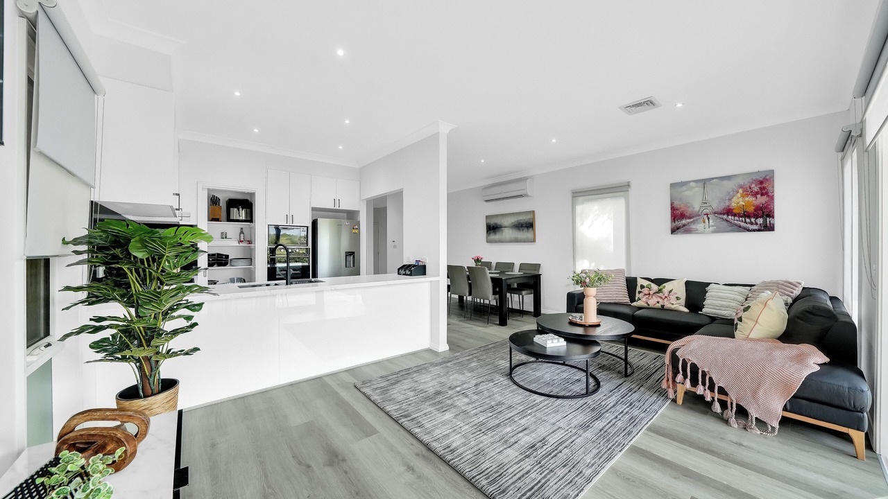 Photo of Livingroom in Sanctuary Lakes