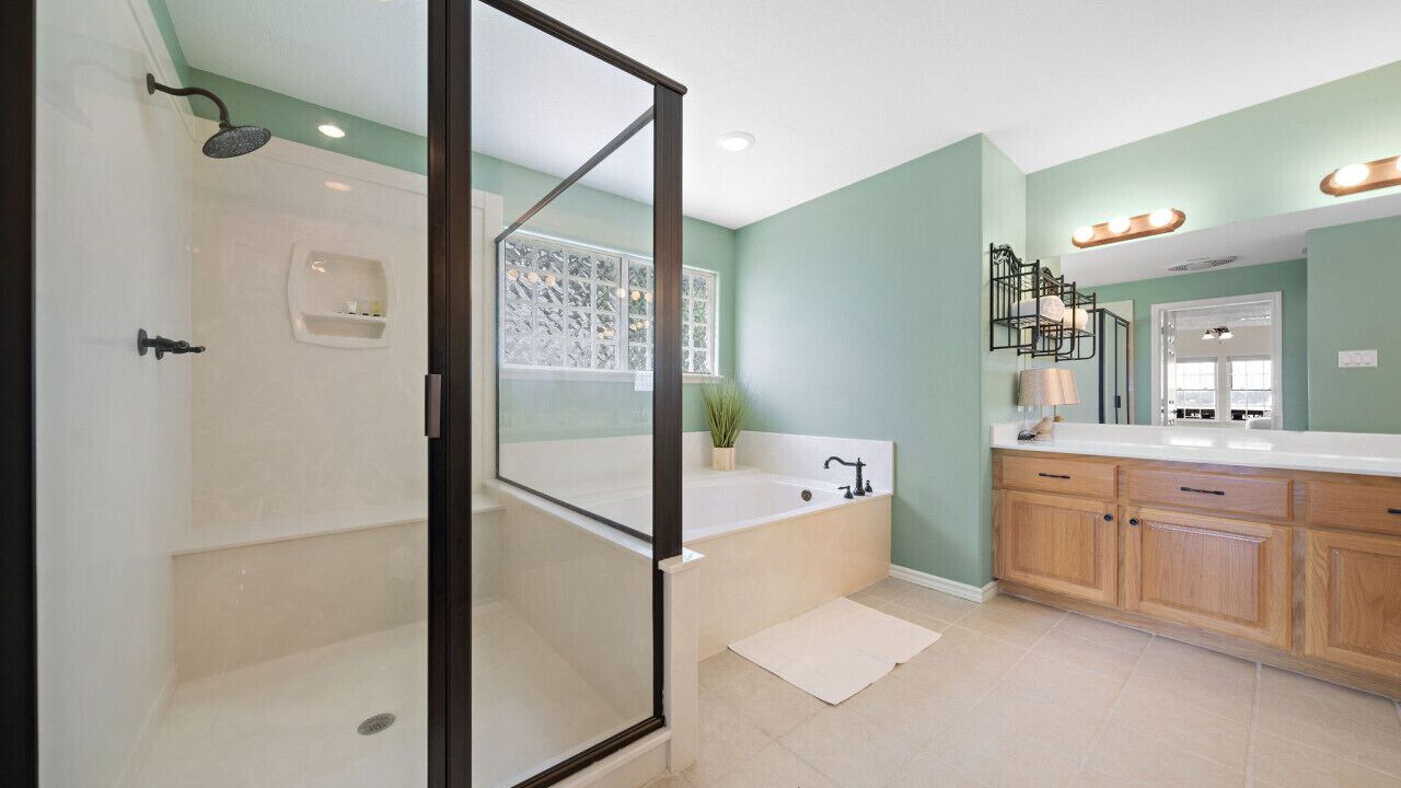 Photo of Bathroom in Onalaska