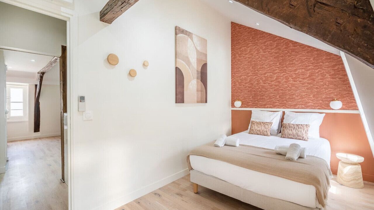 Photo of Bedroom in Faubourg-du-Roule