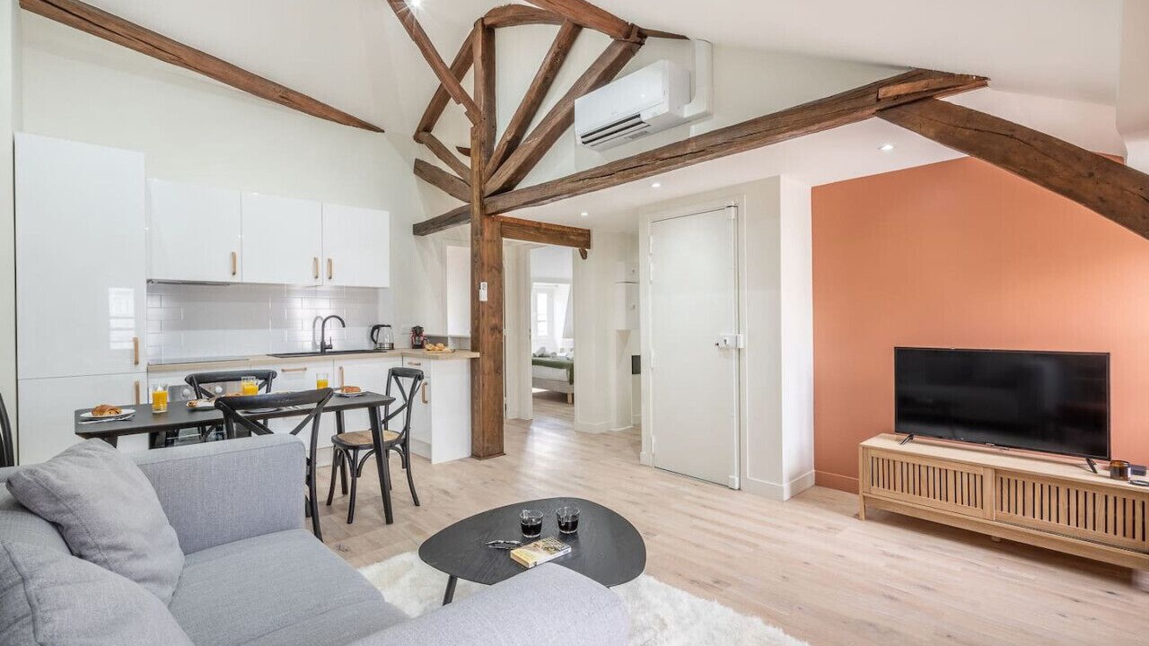 Photo of Livingroom in Faubourg-du-Roule