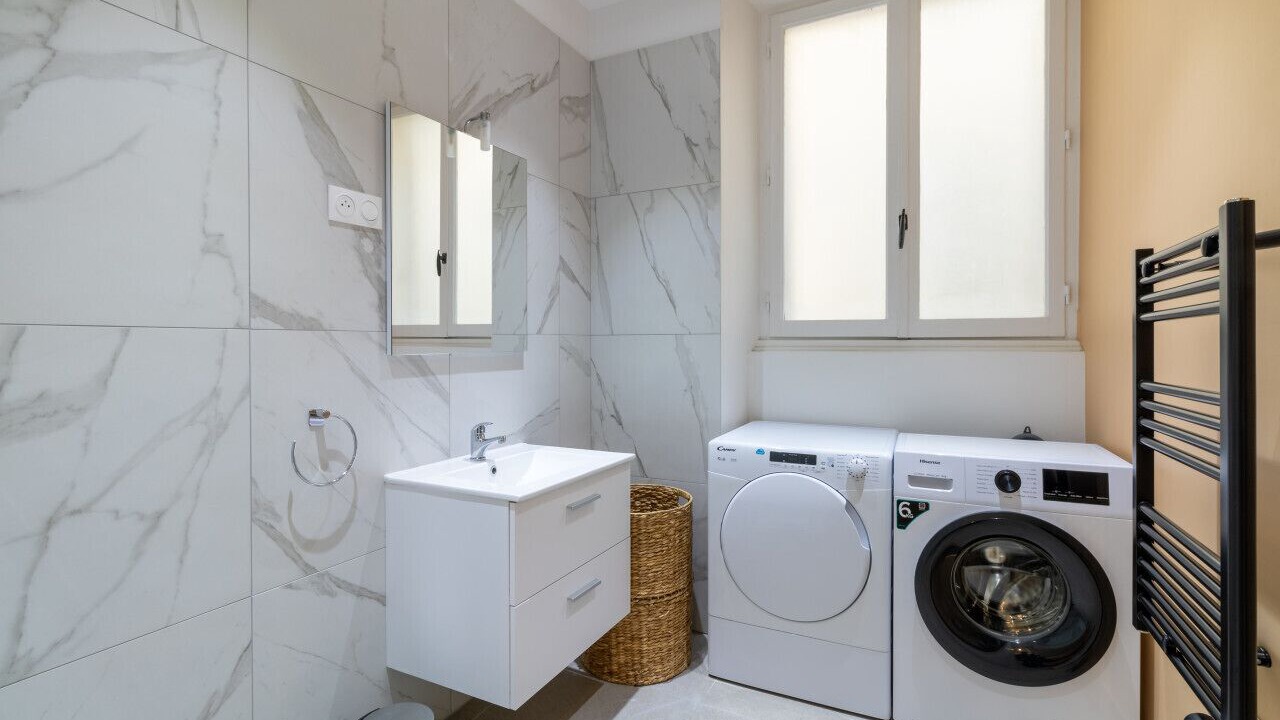 Photo of Bathroom in Faubourg-du-Roule