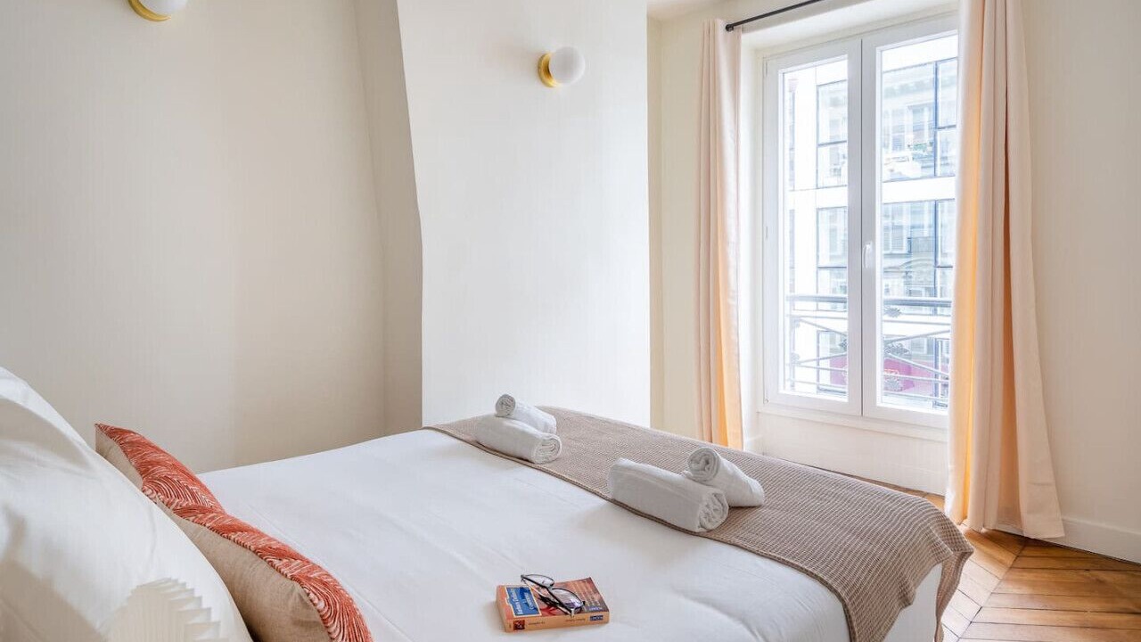 Photo of Bedroom in Faubourg-du-Roule